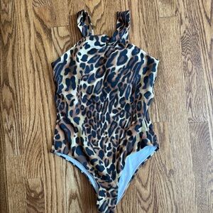 One piece, cheetah print swimsuit